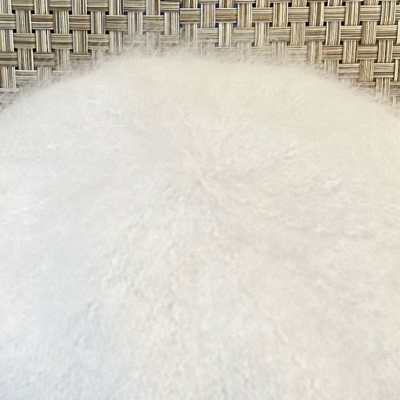 🌟HP🌟NWOT Winter White Angora Cloche/Bucket Hat by Capelli of New York - Picture 5 of 10